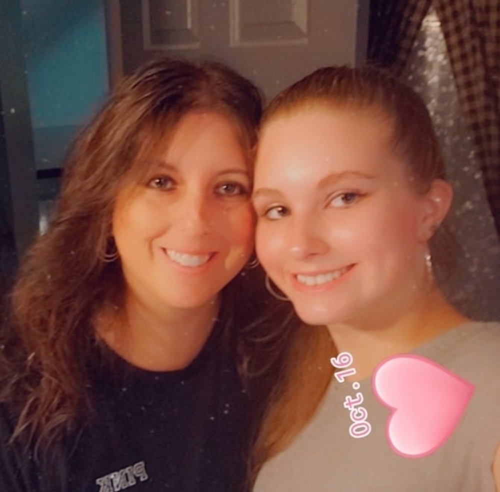 Meet your Posher, Jennifer